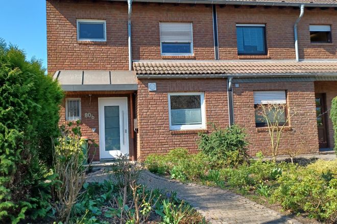 Reiheneckhaus mit schönem Garten Garage und Stellplatz in Oberhausen-Barmingholten zu verkaufen!