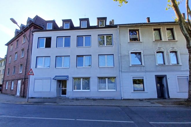 Attraktives Mehrfamilienhaus mit fünf vermieteten Wohnungen - solide Kapitalanlage in Stadtmitte