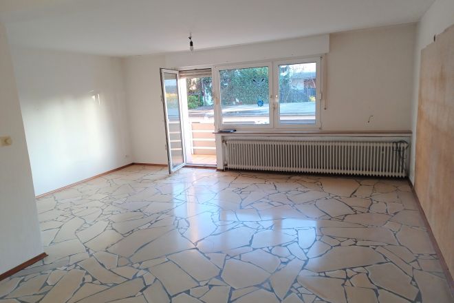 Sehr schöne Eigentumswohnung mit Balkon und Garage in Oberhausen-Styrum